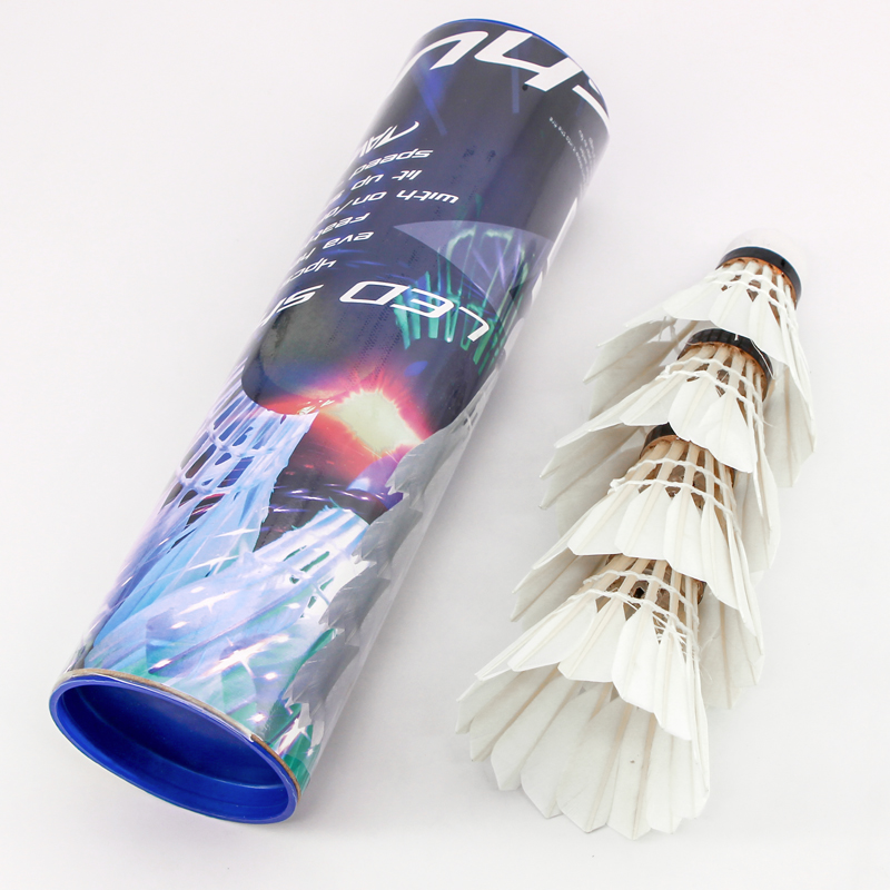 Welkin 4 Pcs Dark Night Colorf - огляд і ціна Feather Shuttlecock